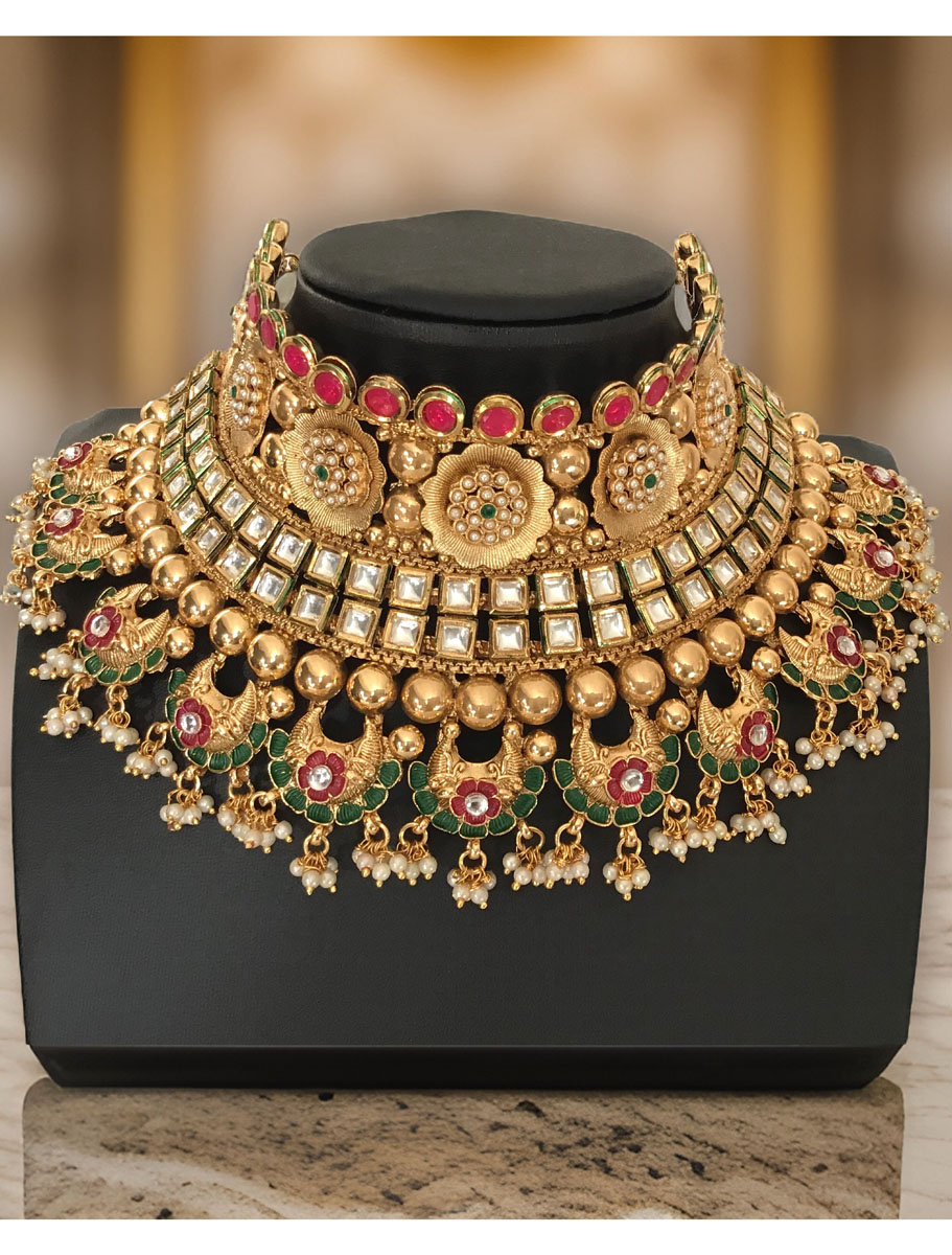 Real Kundan Semi Bridal Necklace Set with Maangtika