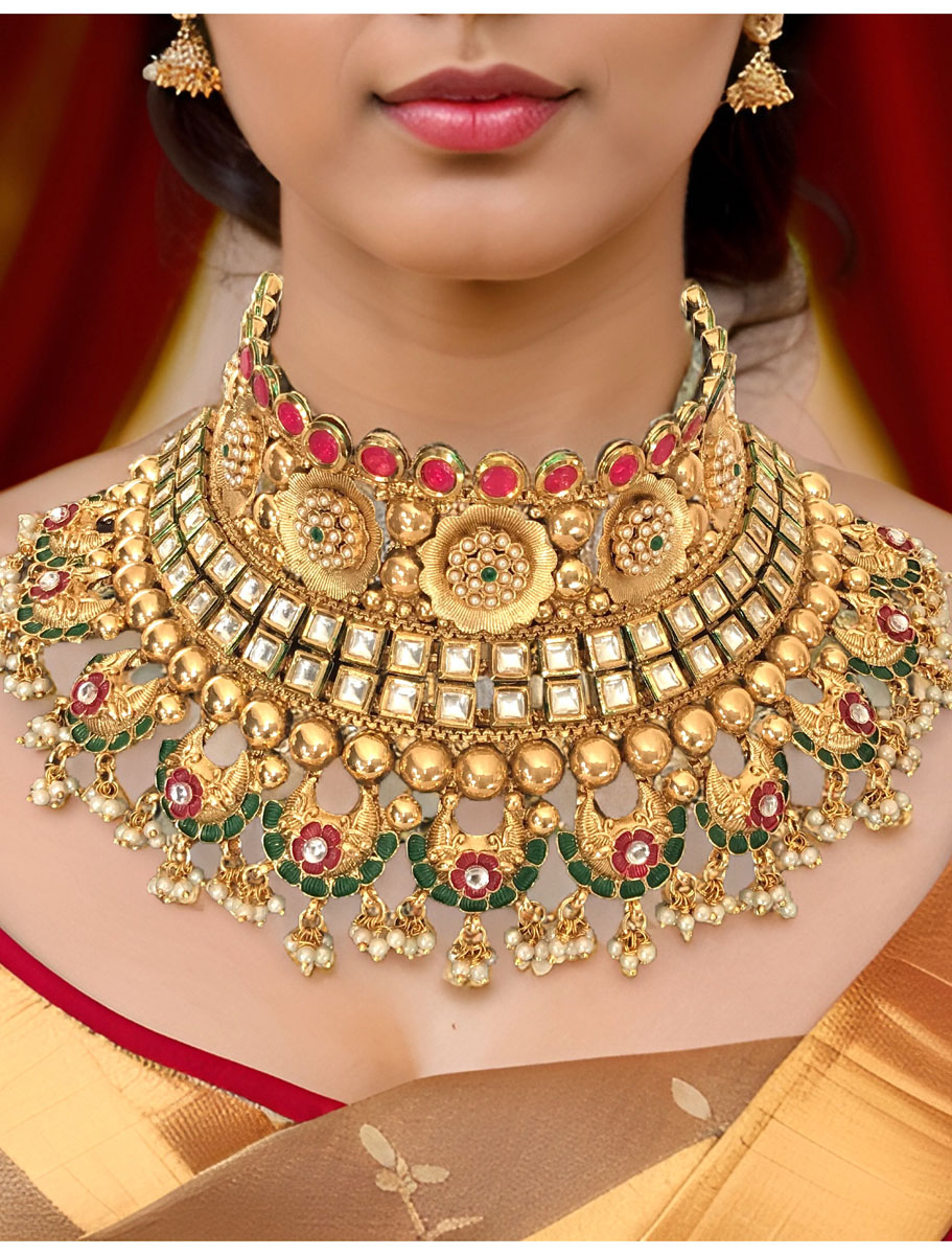 Real Kundan Semi Bridal Necklace Set with Maangtika