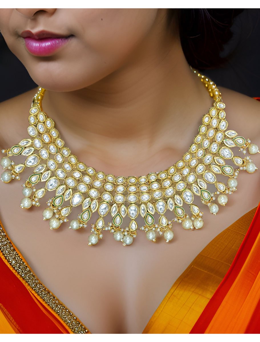 Semi Bridal Kundan Necklace Set with Maangtika