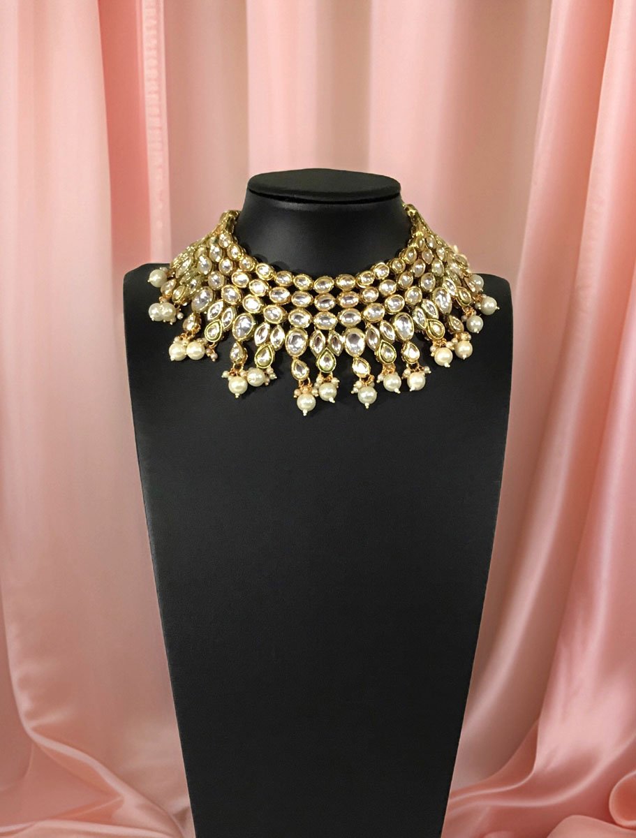 Semi Bridal Kundan Necklace Set with Maangtika