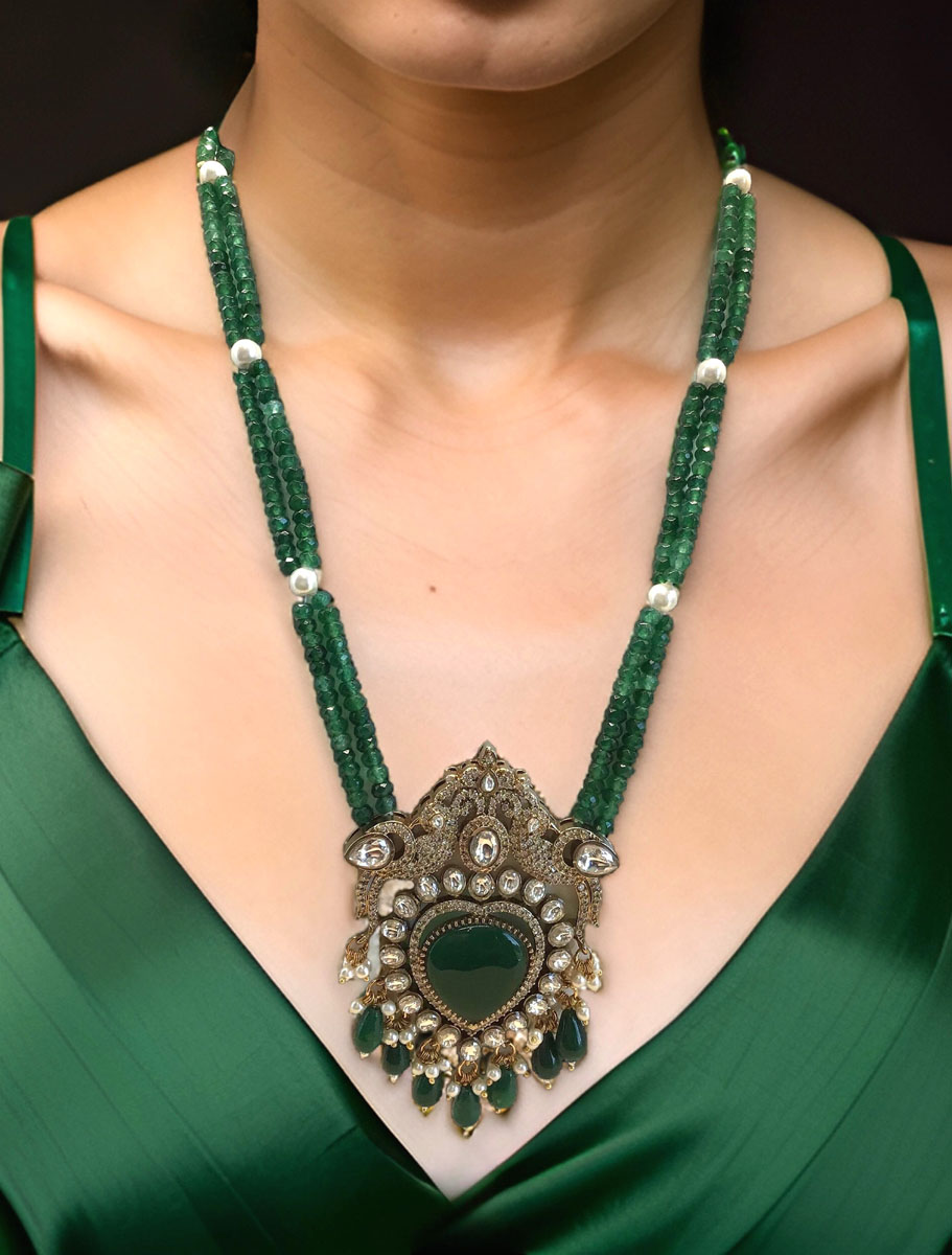 Emerald Victorian Pendant Necklace Set