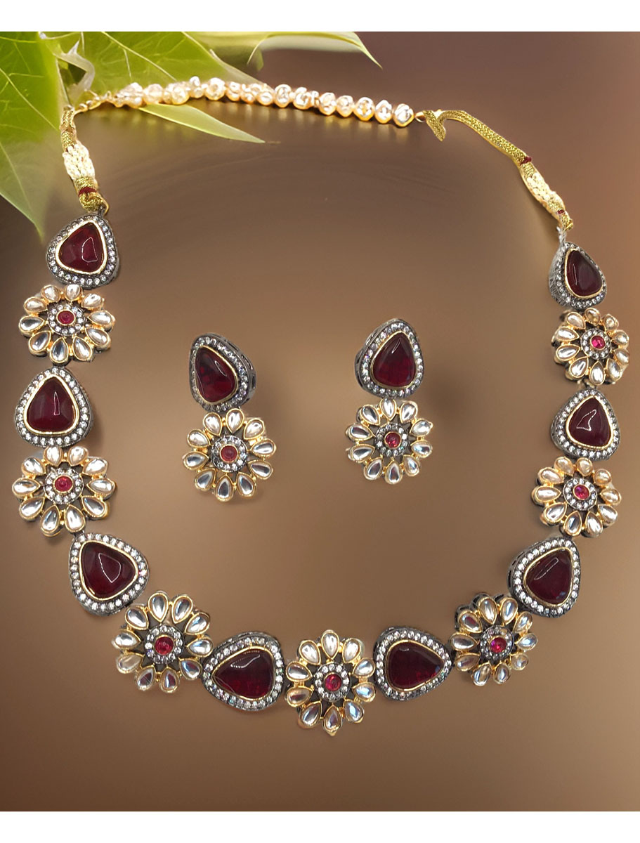 Kundan Monalisa Stone Necklace Set