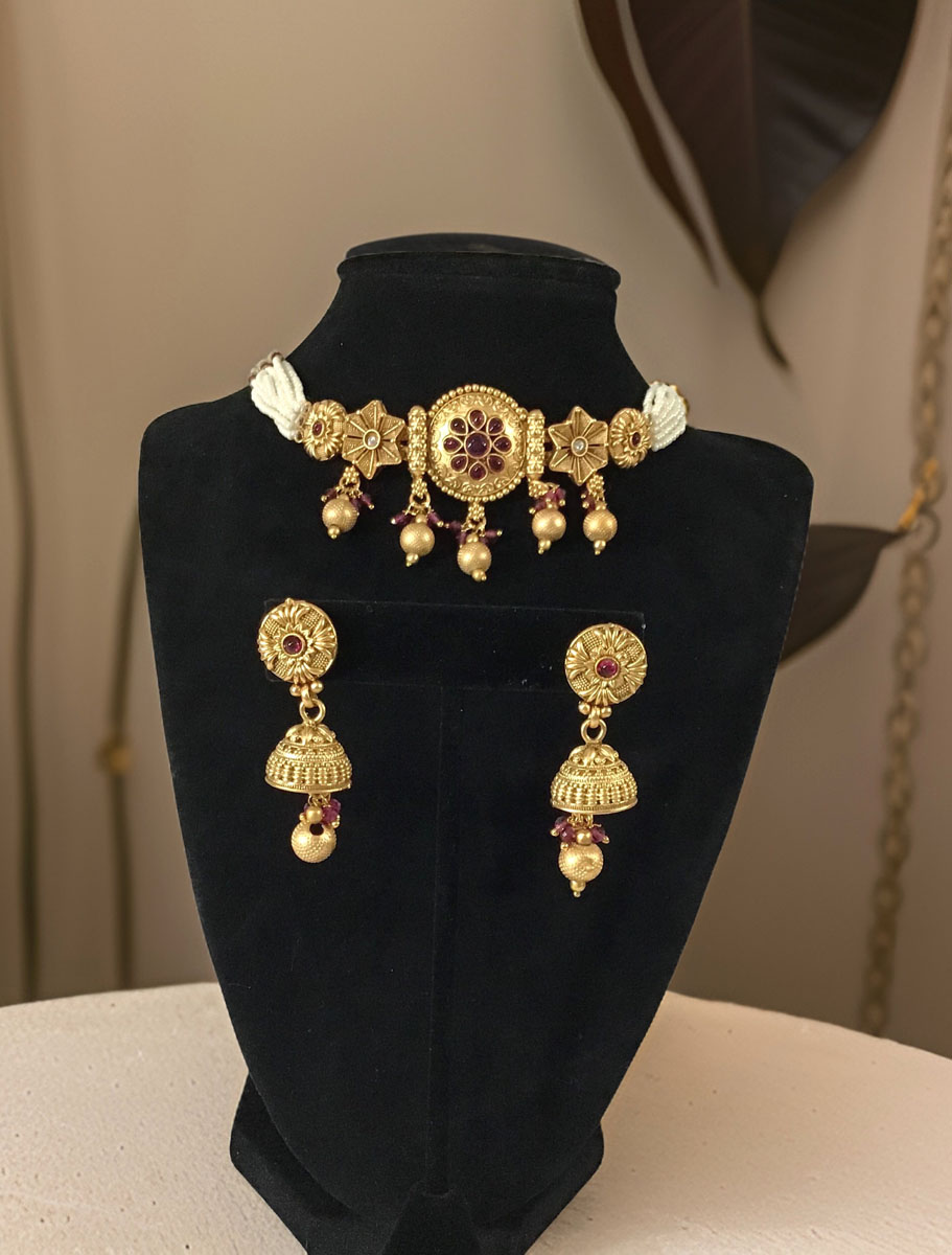 Traditional Rajwadi Choker Set