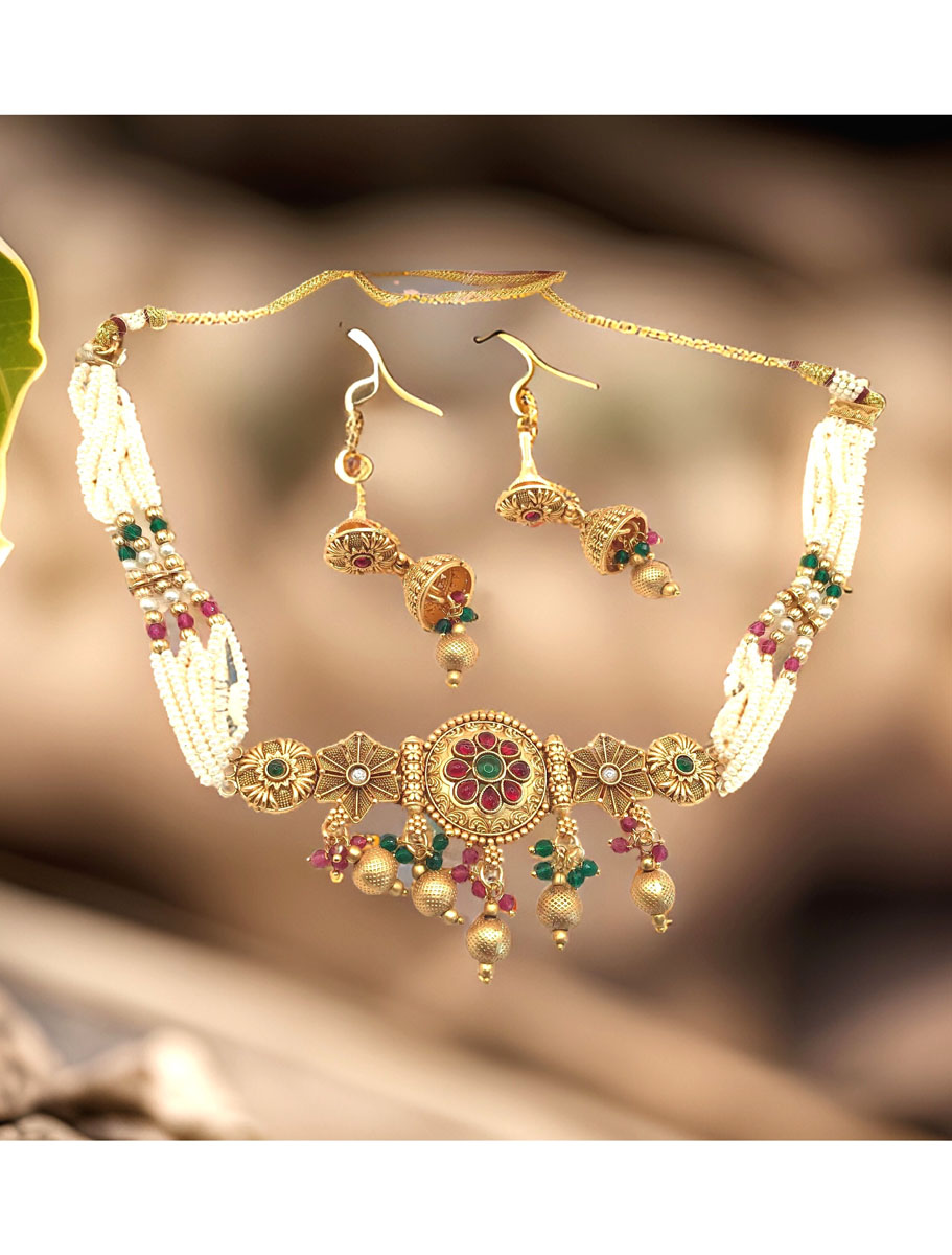 Traditional Rajwadi Choker Set