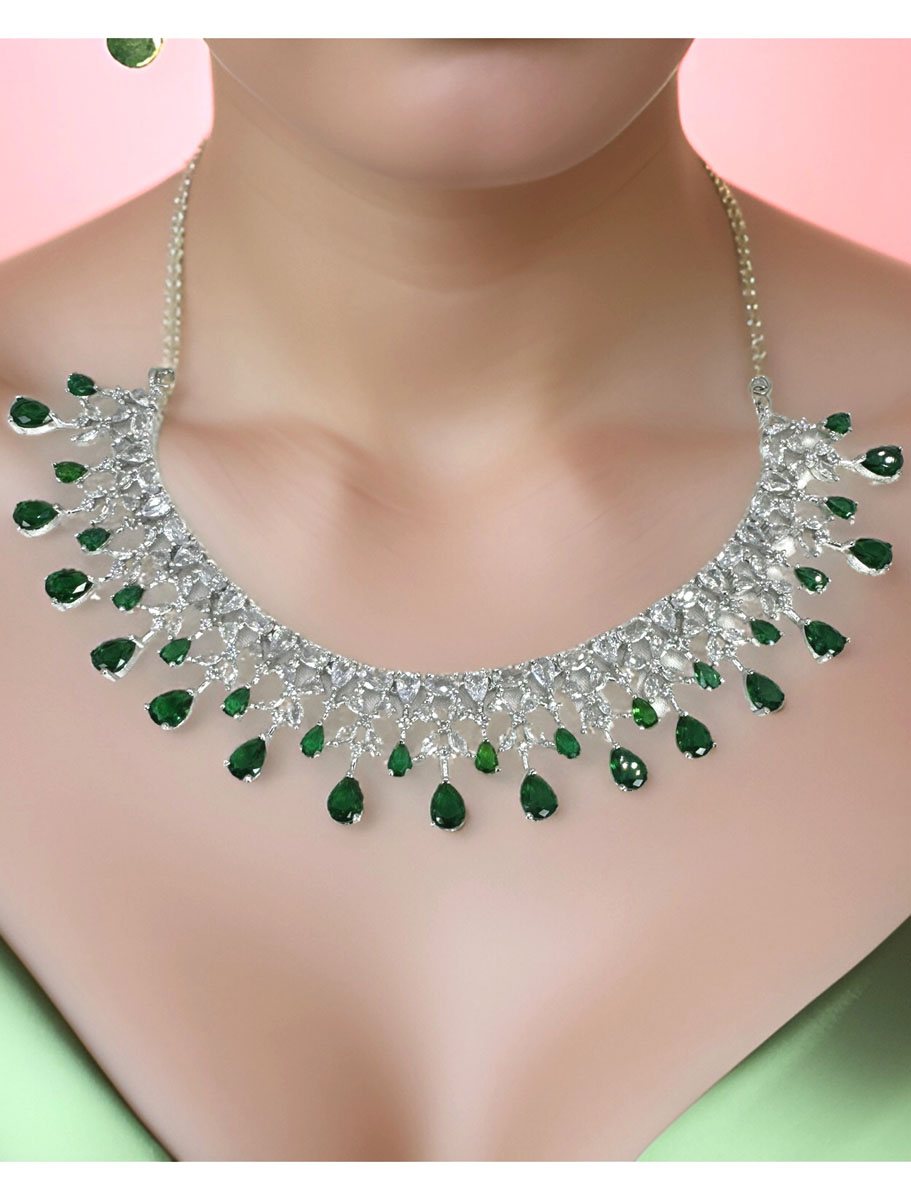 Fine Quality AD/CZ Emerald Green stones necklace set