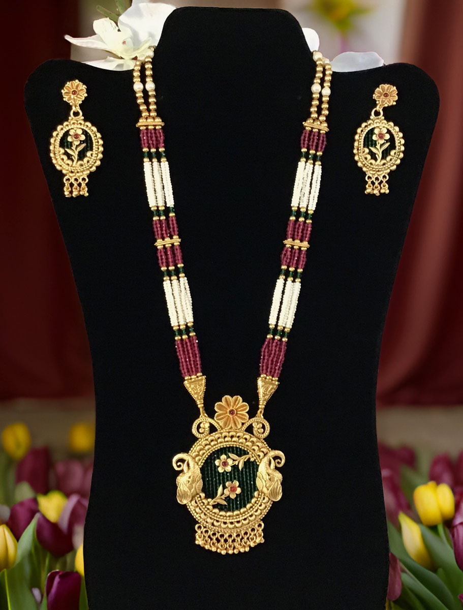 Polki Emerald Elephant Necklace Set