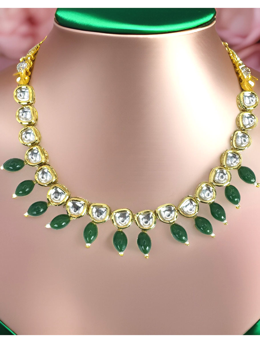 Delicate Kundan choker set with green onyx beads