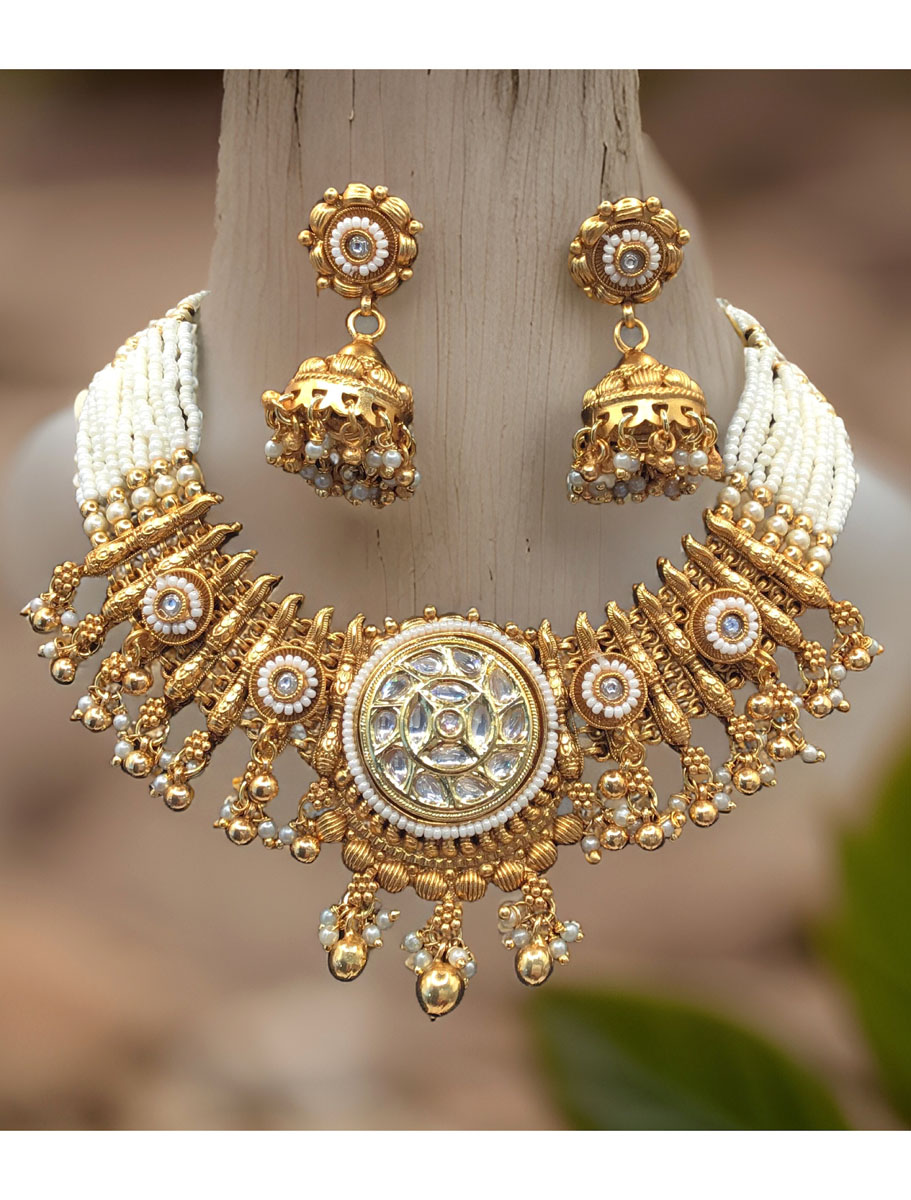 Rajwadi Kundan Designer Choker Set