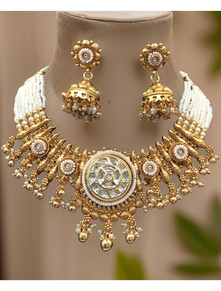 Rajwadi Kundan Designer Choker Set