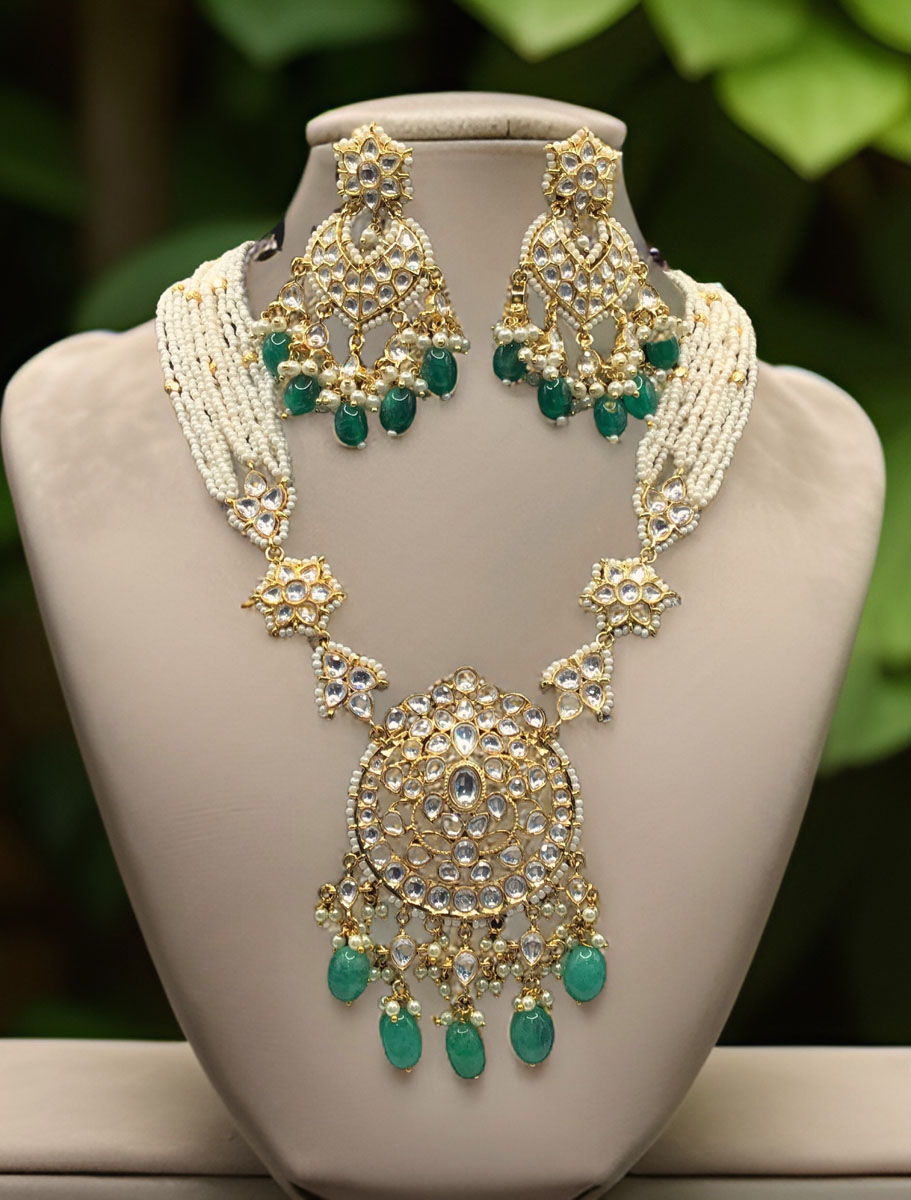 Pearl Kundan Necklace Set