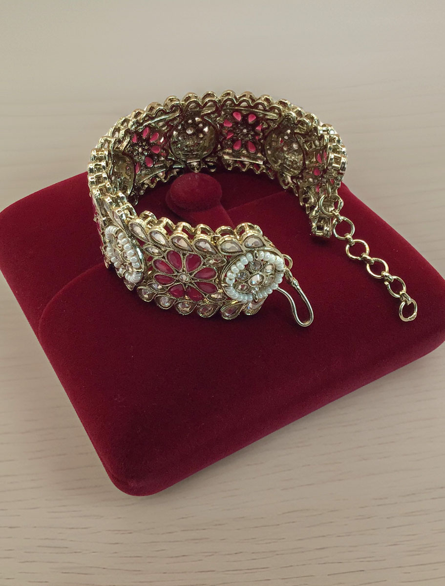 Designer Mehndi Polish Kundan Bracelet