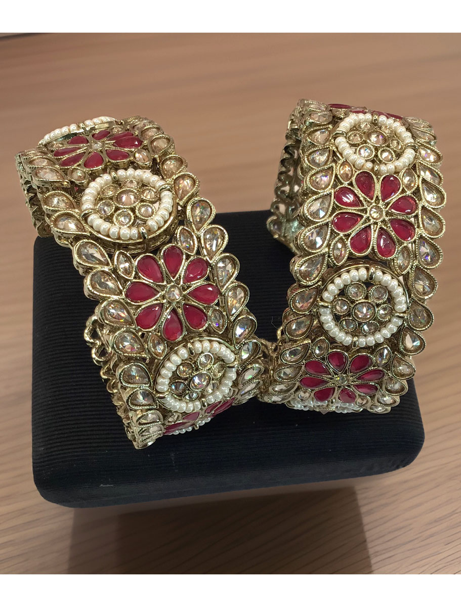 Designer Mehndi Polish Kundan Bracelet