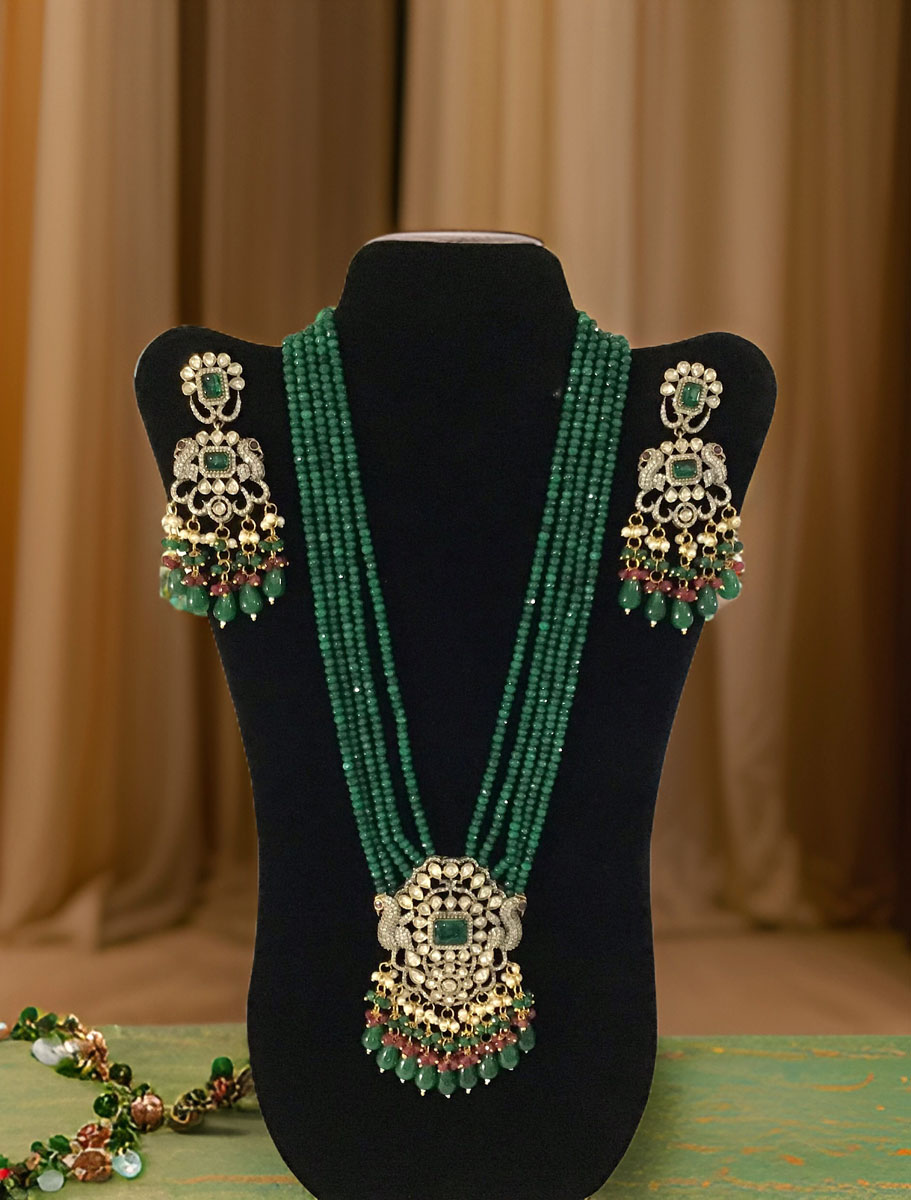 Emerald Victorian Long Necklace set