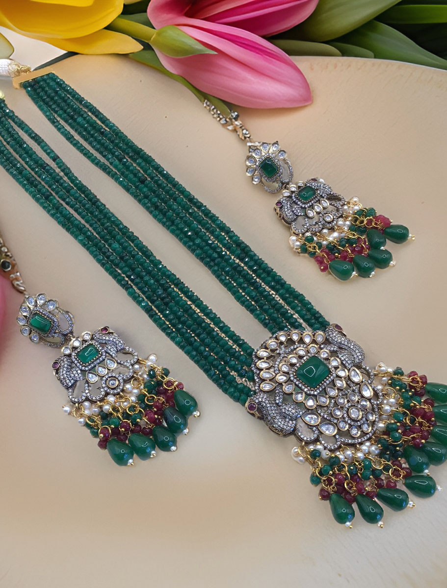 Emerald Victorian Long Necklace set