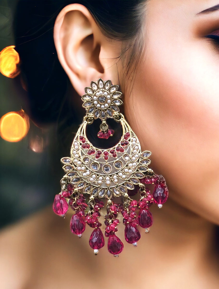 Beautiful Designer Mehendi Polish Earrings Set