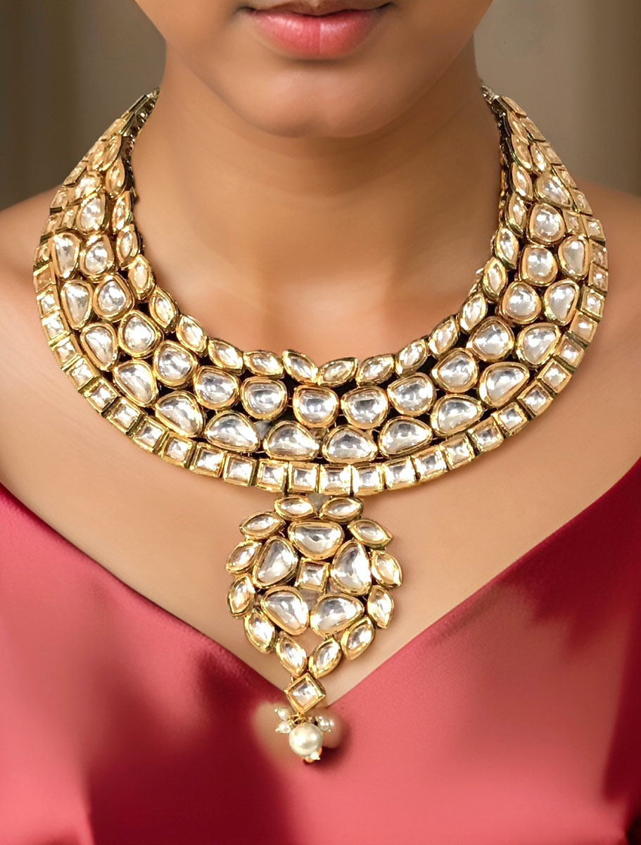 Gold Plated Premium Quality Kundan Choker Set