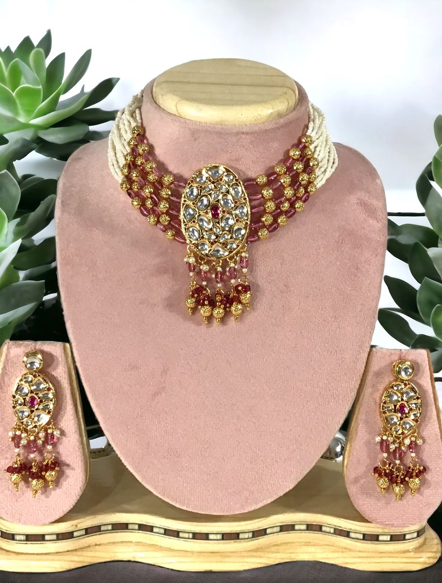 Kundan Choker Set Adorned With Pearls, Pastel Pink and Gold Beads