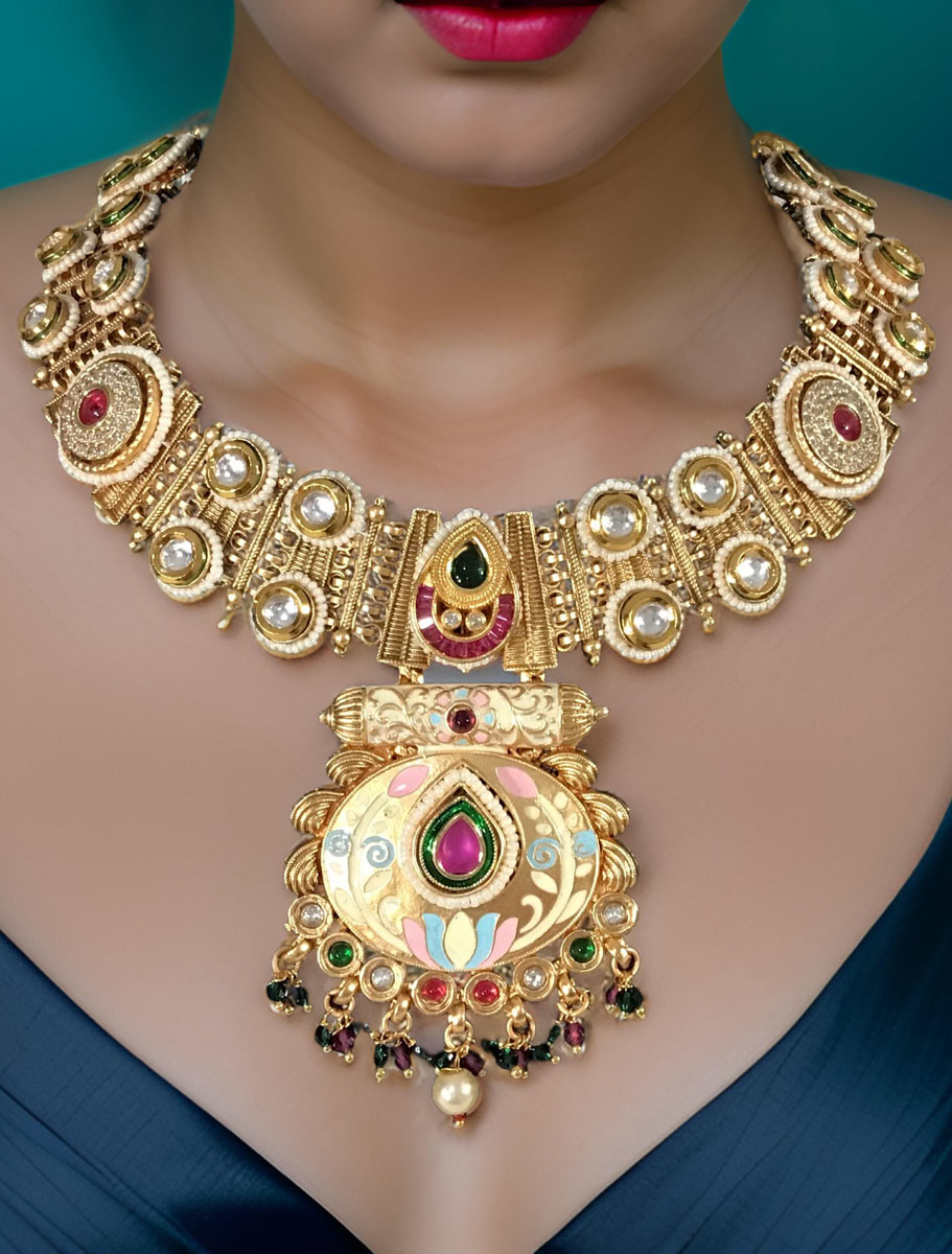 VeroniQ Trends-Elegant Gold Plated Kundan Rajwadi Necklace