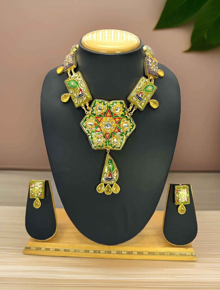 Rajwadi Handpainted Kundan Meenakari Necklace Set