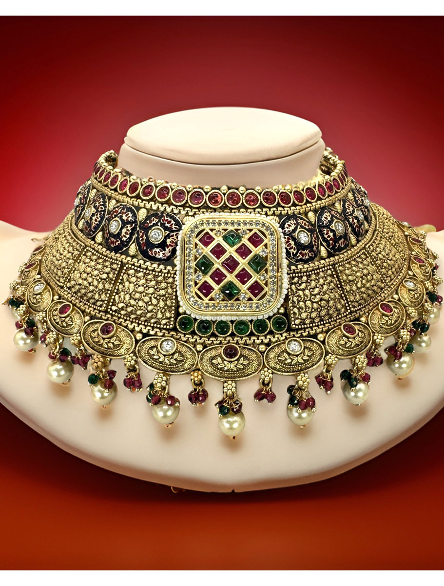 Royal Rajwadi Semi Bridal Choker Set w/ maangtika