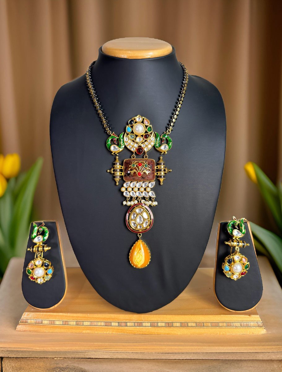 Exquisite Amrapali Fusion Pendant Necklace