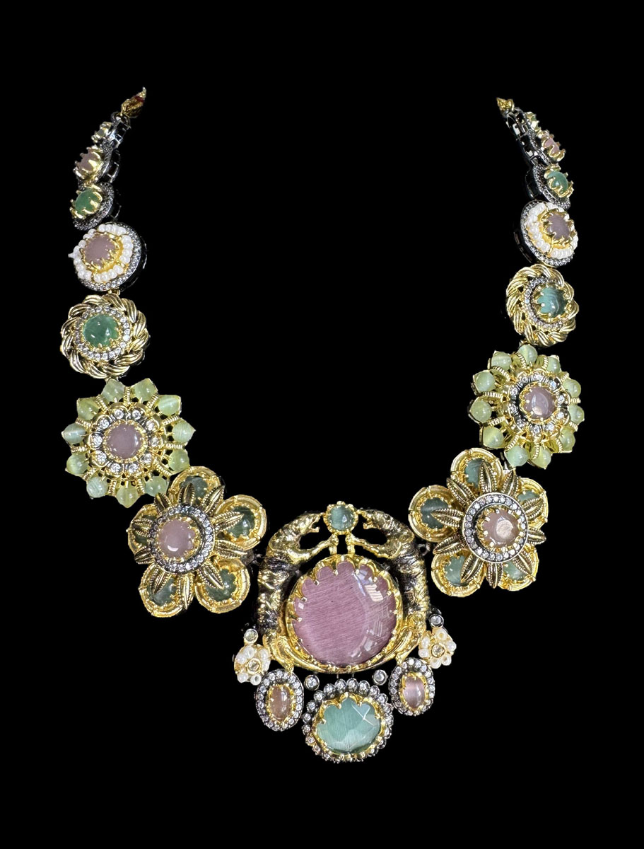 Sabyasachi Inspired Flower Design Necklace Set