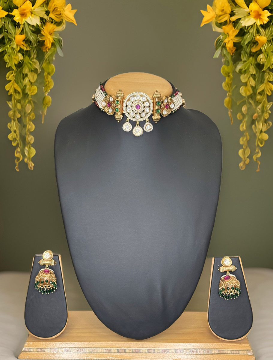 Gold plated Pearl and Pachi Kundan Rajwadi Choker Set