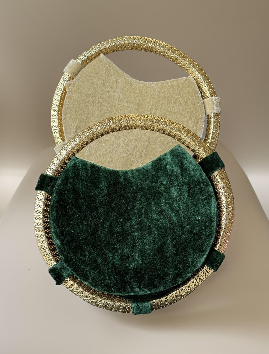 Round Shaped Velvet Embroidered Clutch Bag