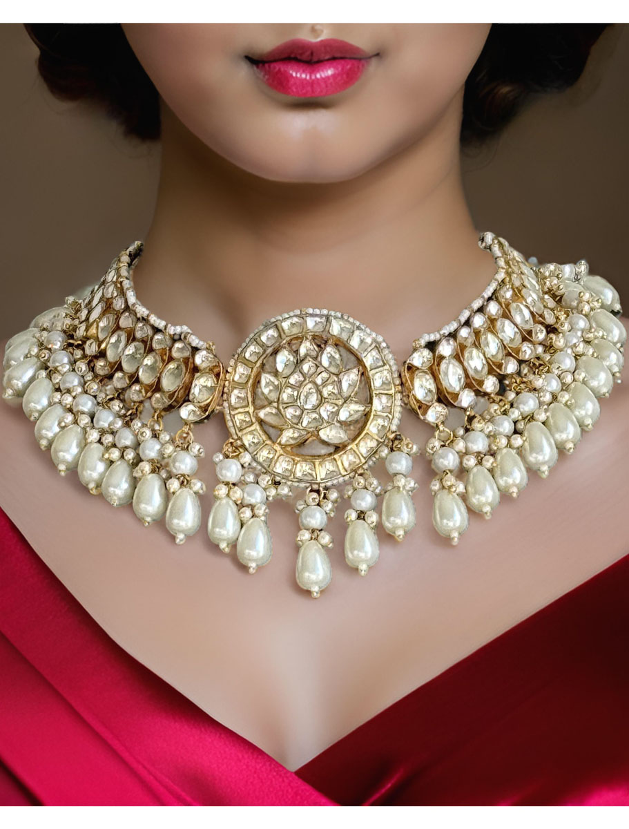 Pachi Kundan White Semi Bridal Necklace Set