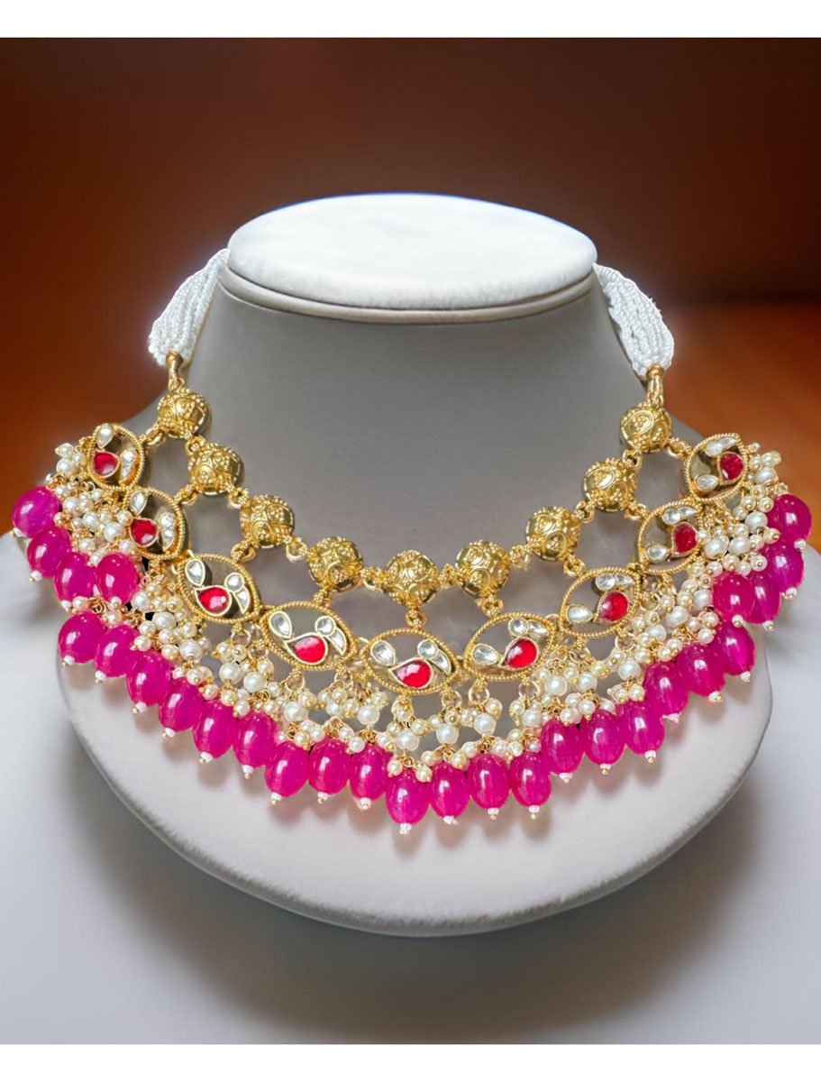 Elegant Pachi Kundan Choker Set