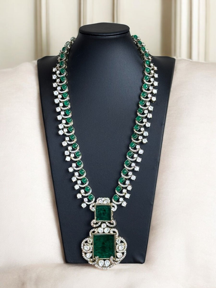 Nita Ambani Inspired Emerald Moissanite Necklace Set