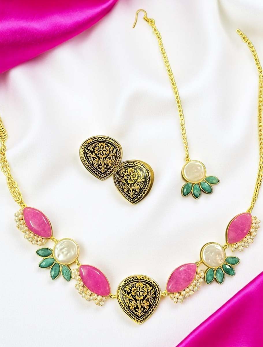 Handmade Natural Stones Designer MOP Necklace Set