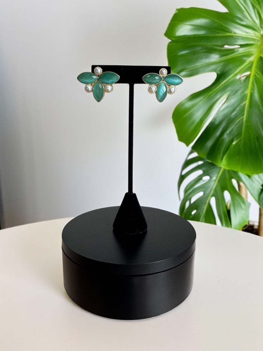 Trendy Summer Mother of Pearls Necklace Sets