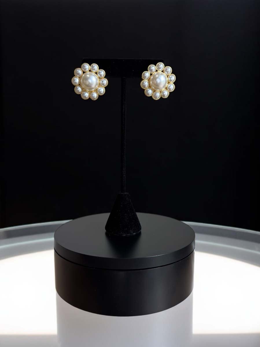 Delicate Summer MOP Necklace with Amazonite Pendant