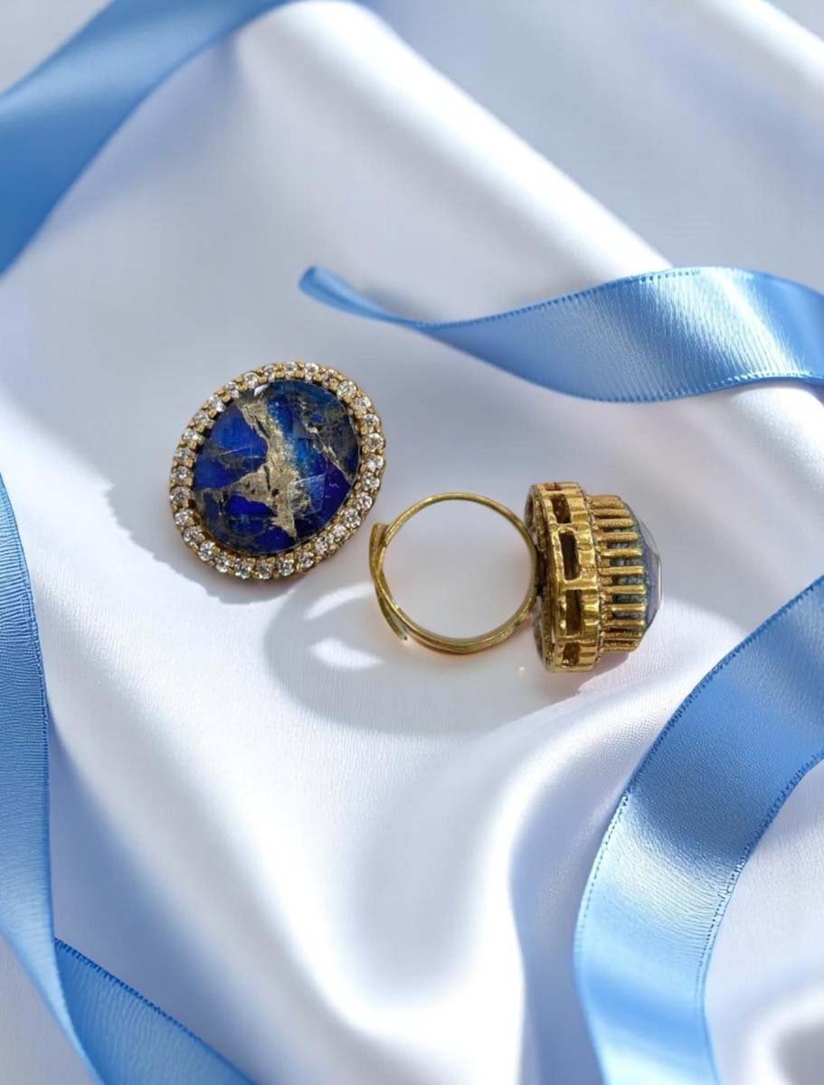 Oval Shaped Marble Stones Finger Rings