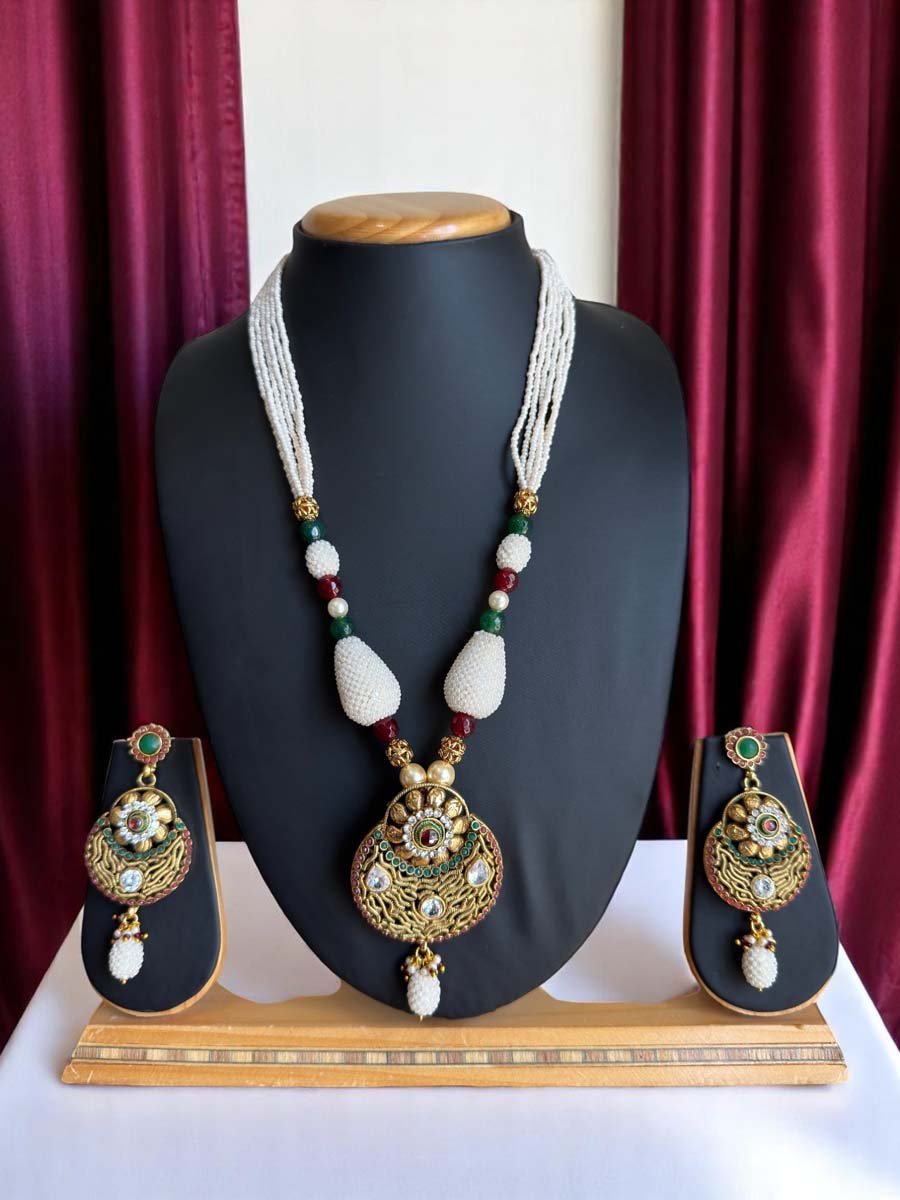 Matte Gold Finish Rajwadi Necklace Set