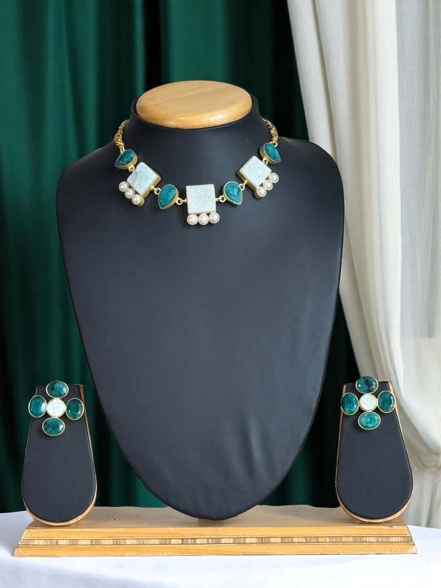 Summer Style MOP Necklace Set