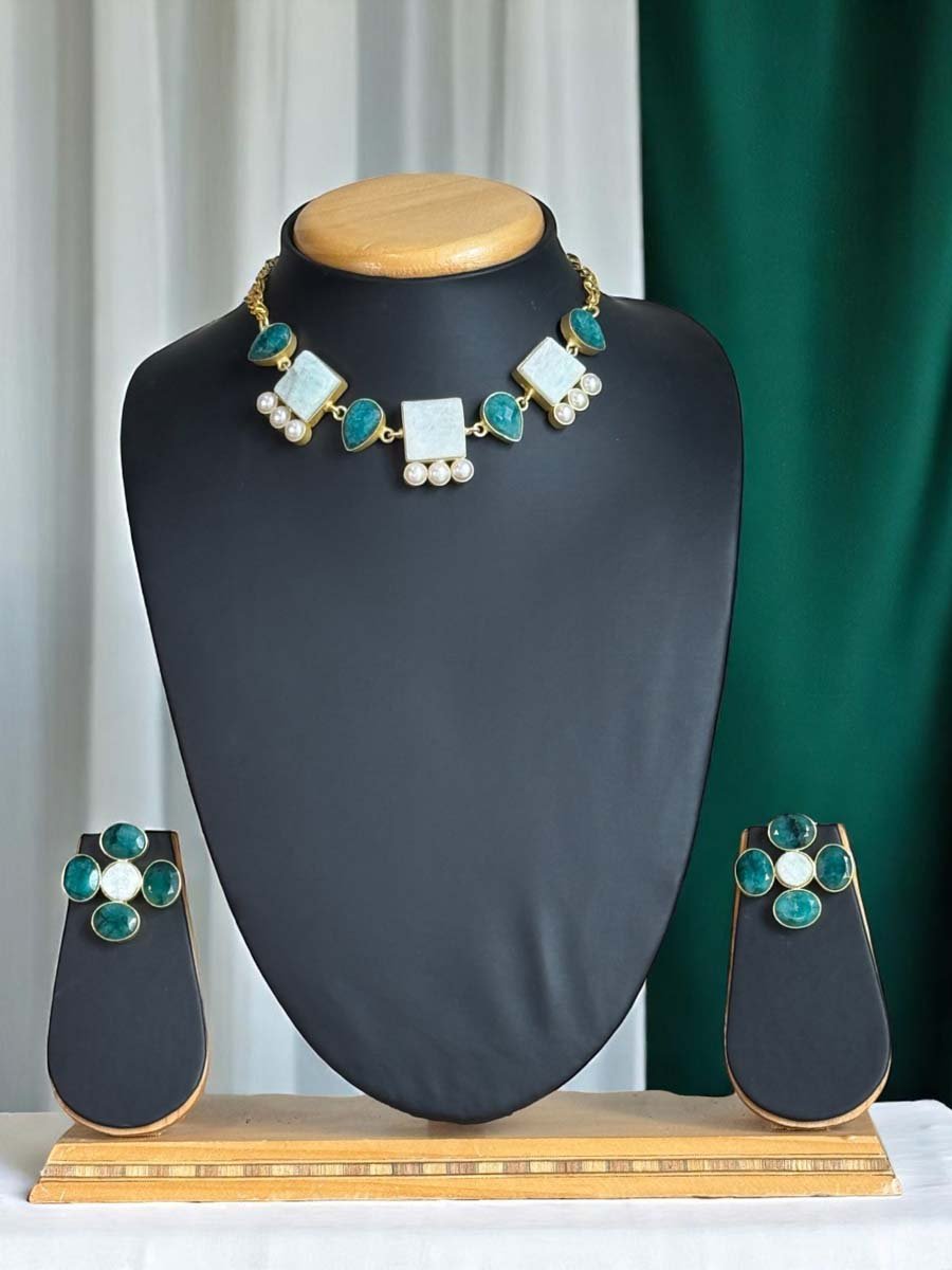 Summer Style MOP Necklace Set