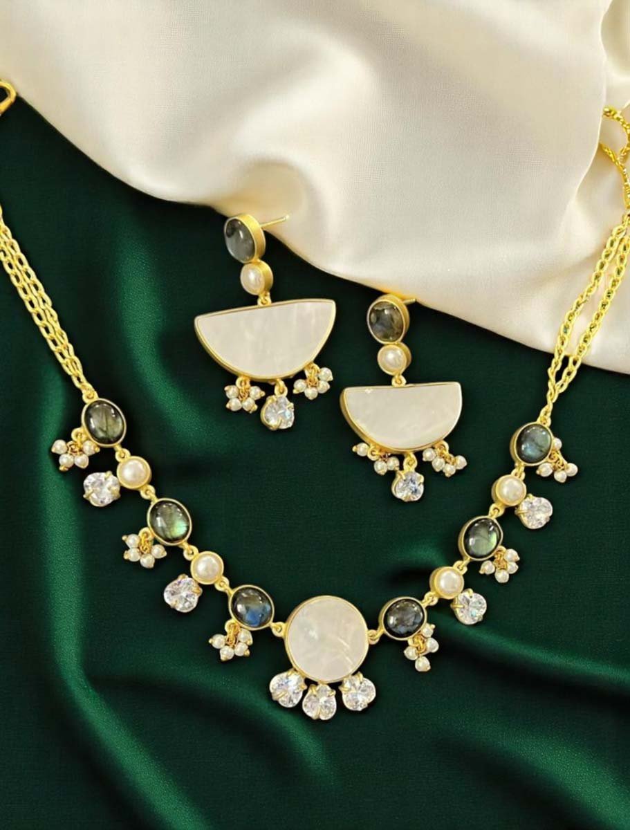 Natural Labrodorite Freshwater Pearls Necklace Set