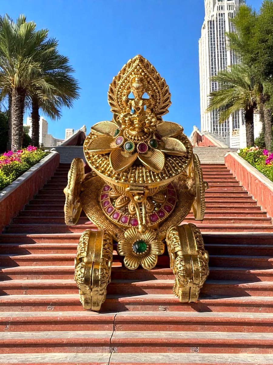 Gold Plated Lotus Chariot Kumkum Dabbi