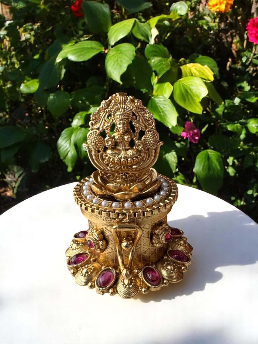 Beautifully Crafted Gold Finished Kumkum Dabbi
