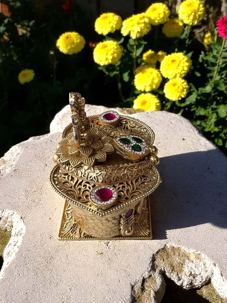 Exquisite Goddess Lakshmi Kumkum Box