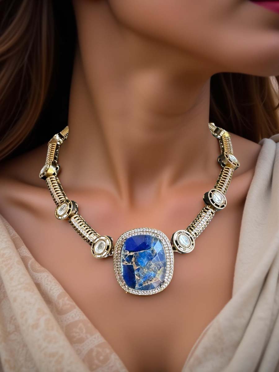 Gorgeous Doublet Stone Polki Kundan Hasli Set