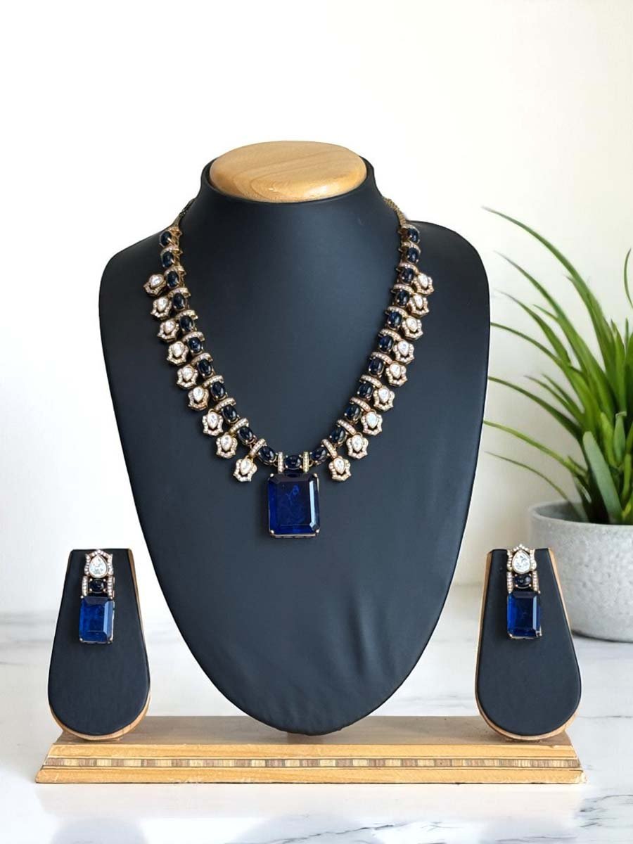 Exquisite Moissanite Polki Kundan Necklace Set