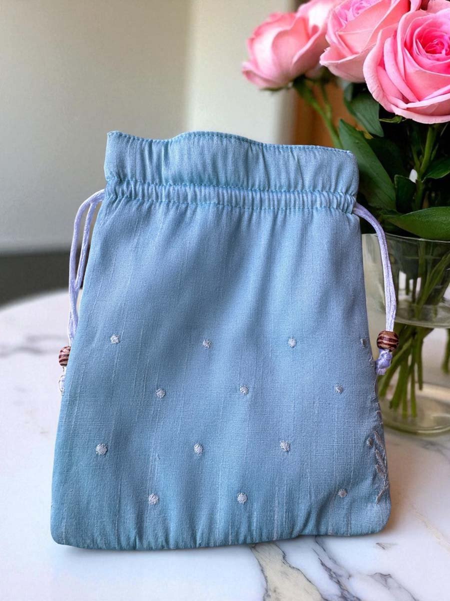 Elegant Embroidered Gifting Potli Bag