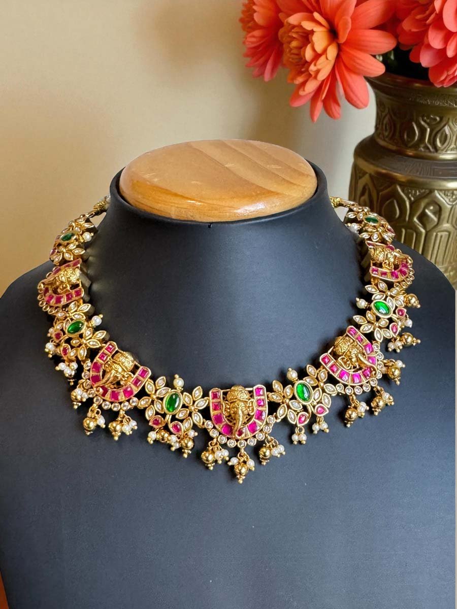 Antique Finish Jadau Kundan Choker Set