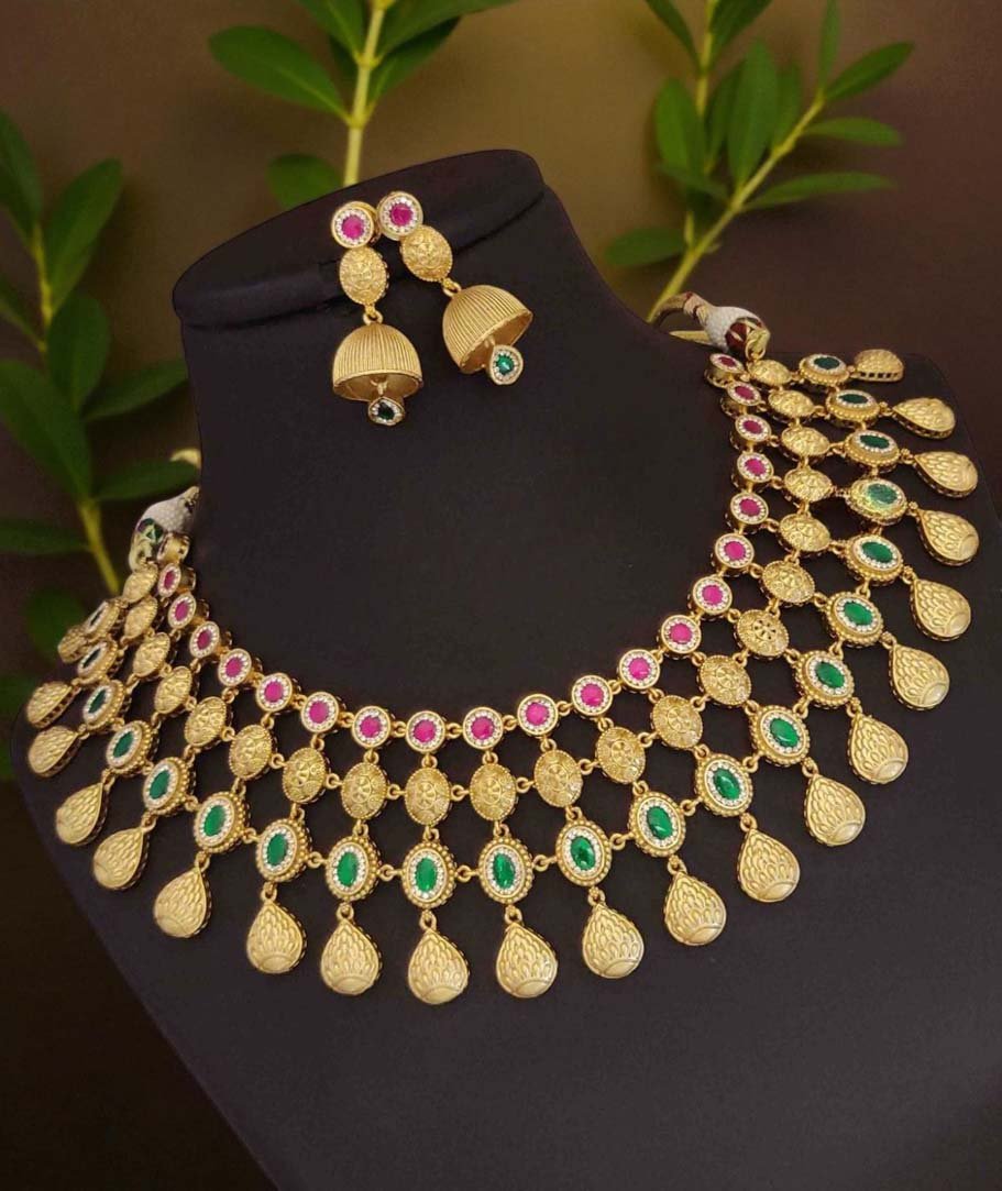 Exquisite Rajwadi Choker Set