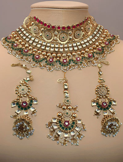 Real Kundan Semi Bridal Necklace Set with Maangtika