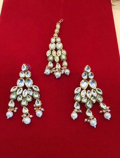 Semi Bridal Kundan Necklace Set with Maangtika