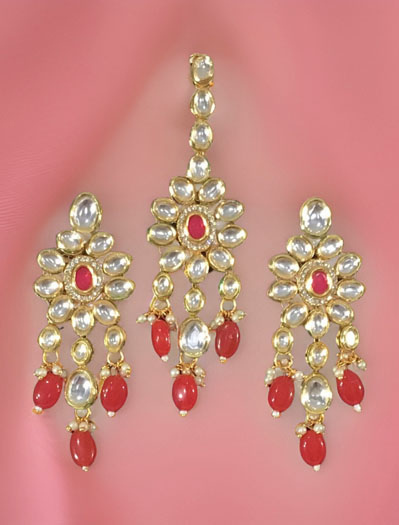 Kundan choker set with Ruby onyx beads